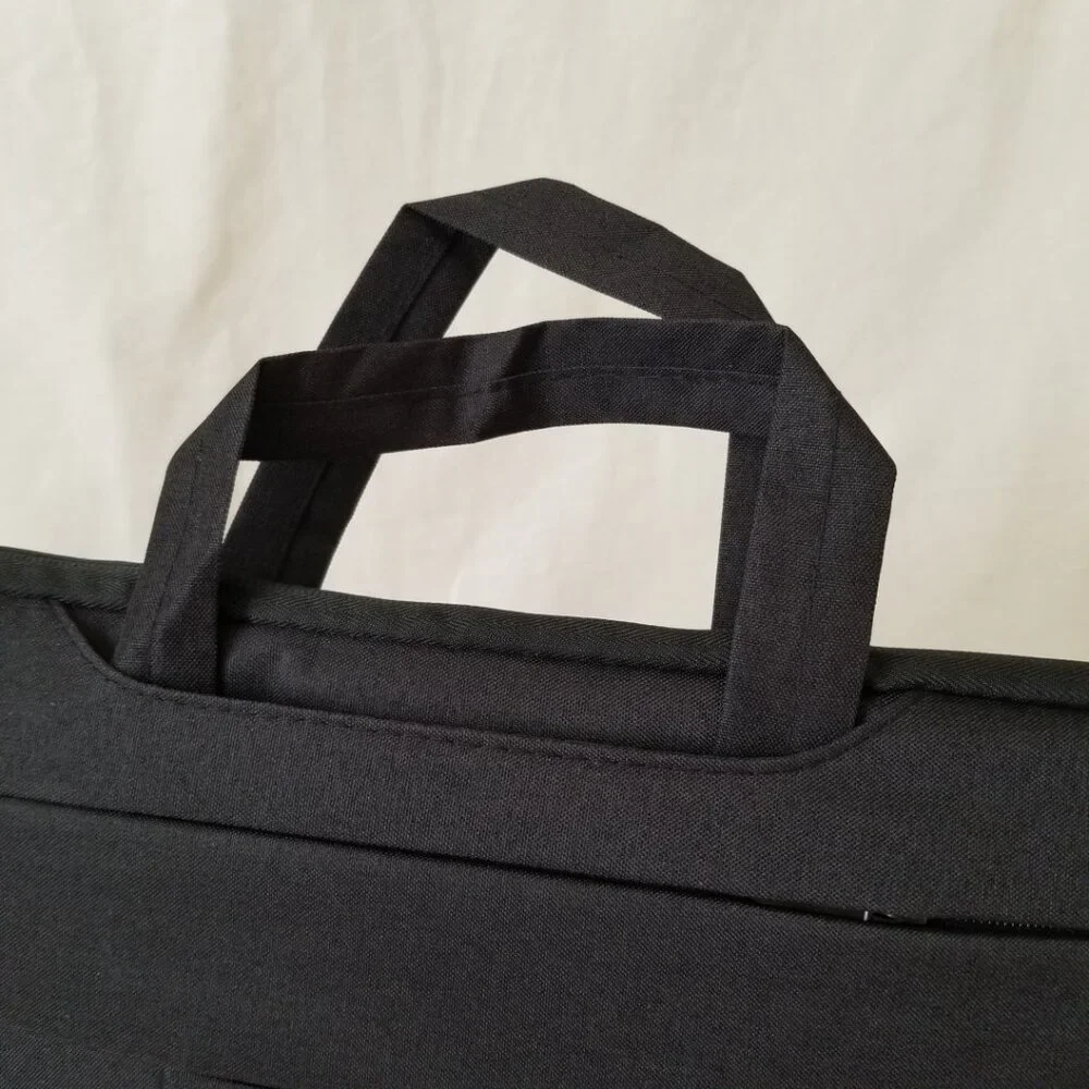 NWOT! Padded Water-resistant Laptop Computer Carrying Case with Plush Interior